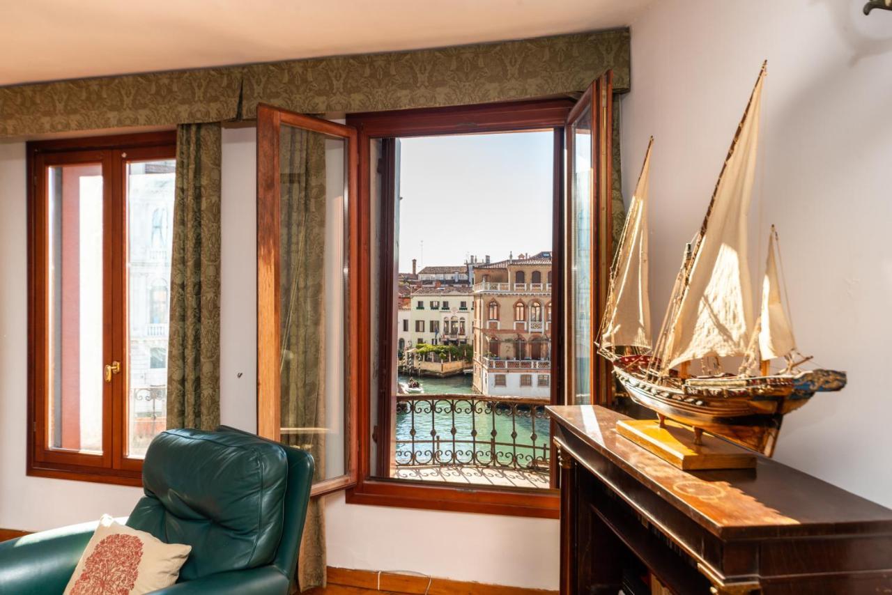 Ca del Duca Canal Grande Veneza Exterior foto